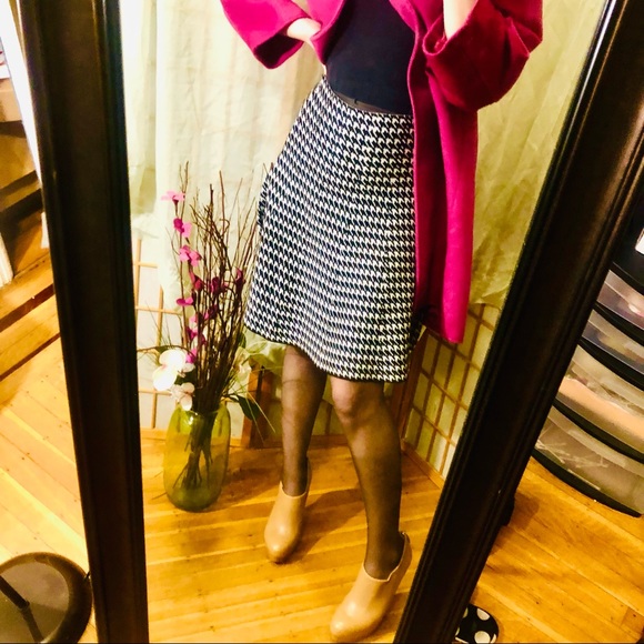 NWT Houndstooth mini pencil and fit and flare skirt - Picture 1 of 9